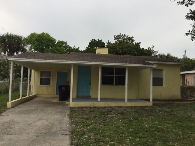 Photo - 1013 Mayflower Rd
