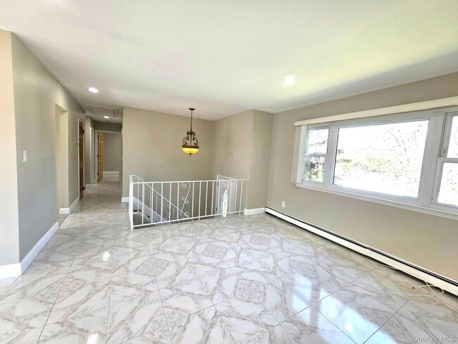 Photo - 308 Browns Rd