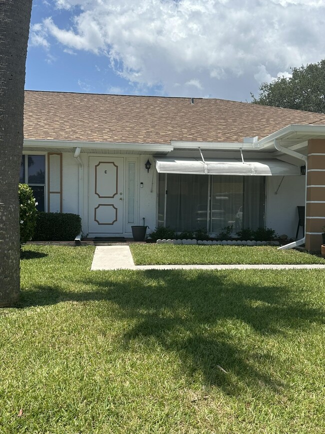 Building Photo - 933 Savannas Point Dr Unit C Rental