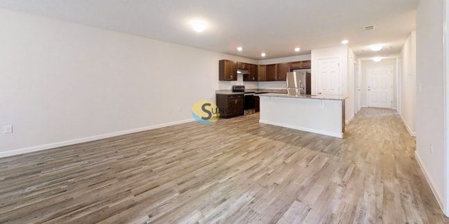 Photo - 1 Rosecroft Ln Unidad B