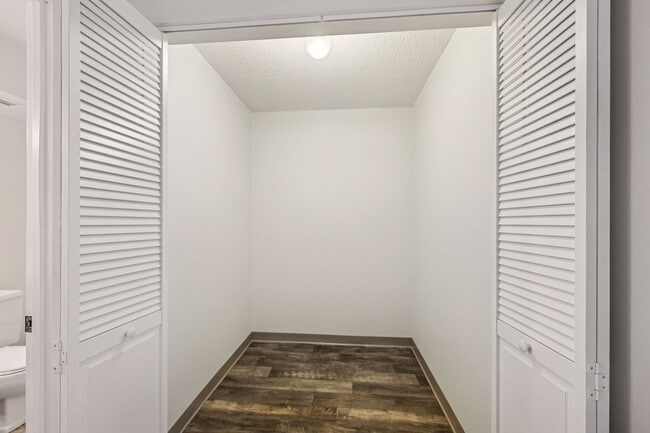 Photo - Thornton Place Apartments