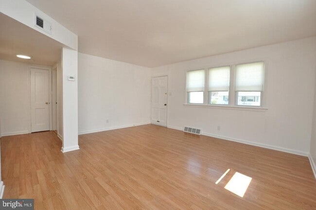 Photo - 432 N Coles Ave