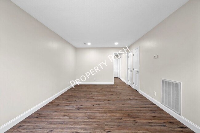 Photo - 3334 Gundy Dr Unit B