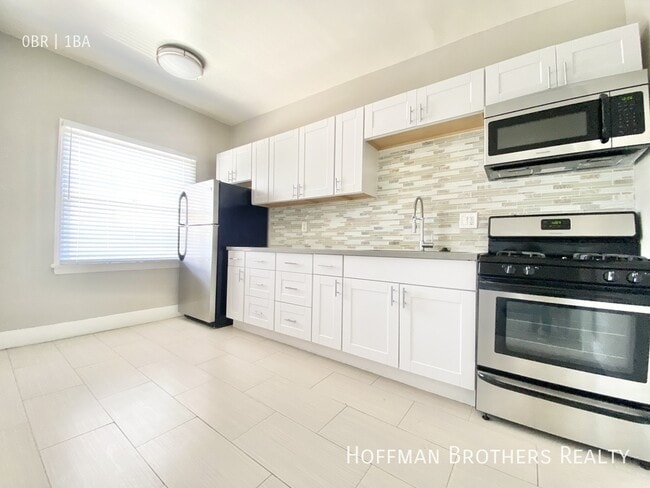 Photo - 2933 W 8th St Unidad 410