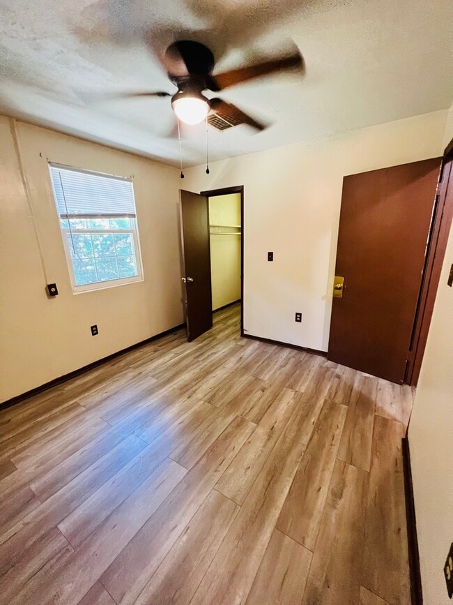 Bedroom - 1603 NW 16th Ct Unit 1605