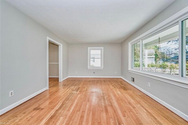 Photo - SINGLE FAMILY HOME.