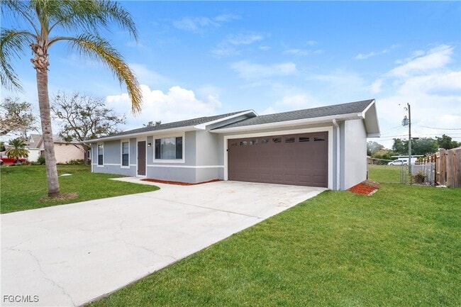 Photo - 18529 Phlox Dr