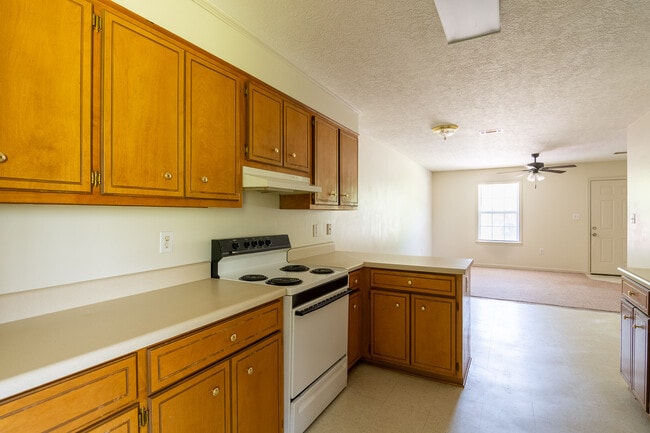 Photo - 206 6th Ave