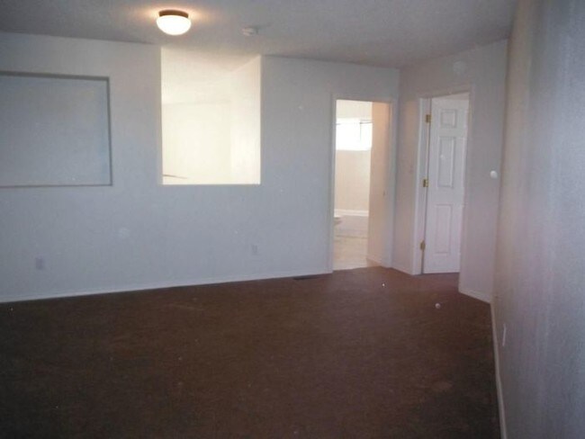 Photo - 9515 Valletta Ave NW