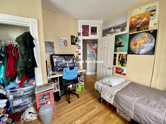 Photo - 8 Eldora St Unit 2