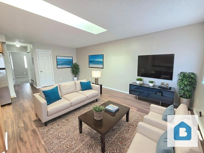 Photo - Large 2 Bedroom Apartment with Peak Views! Unit 922-D