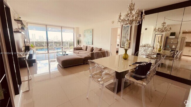 Building Photo - 3675 N Country Club Dr Rental