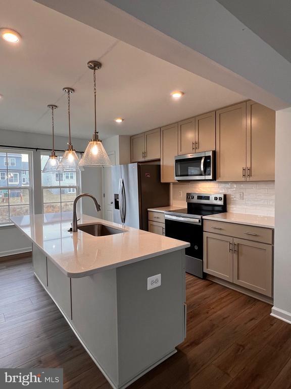 Photo - 21 Scrub Pne Ct