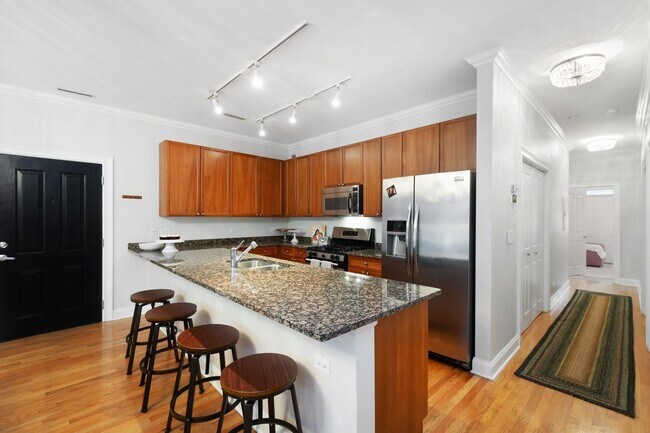 Photo - 1801 W Addison St Unidad 2W