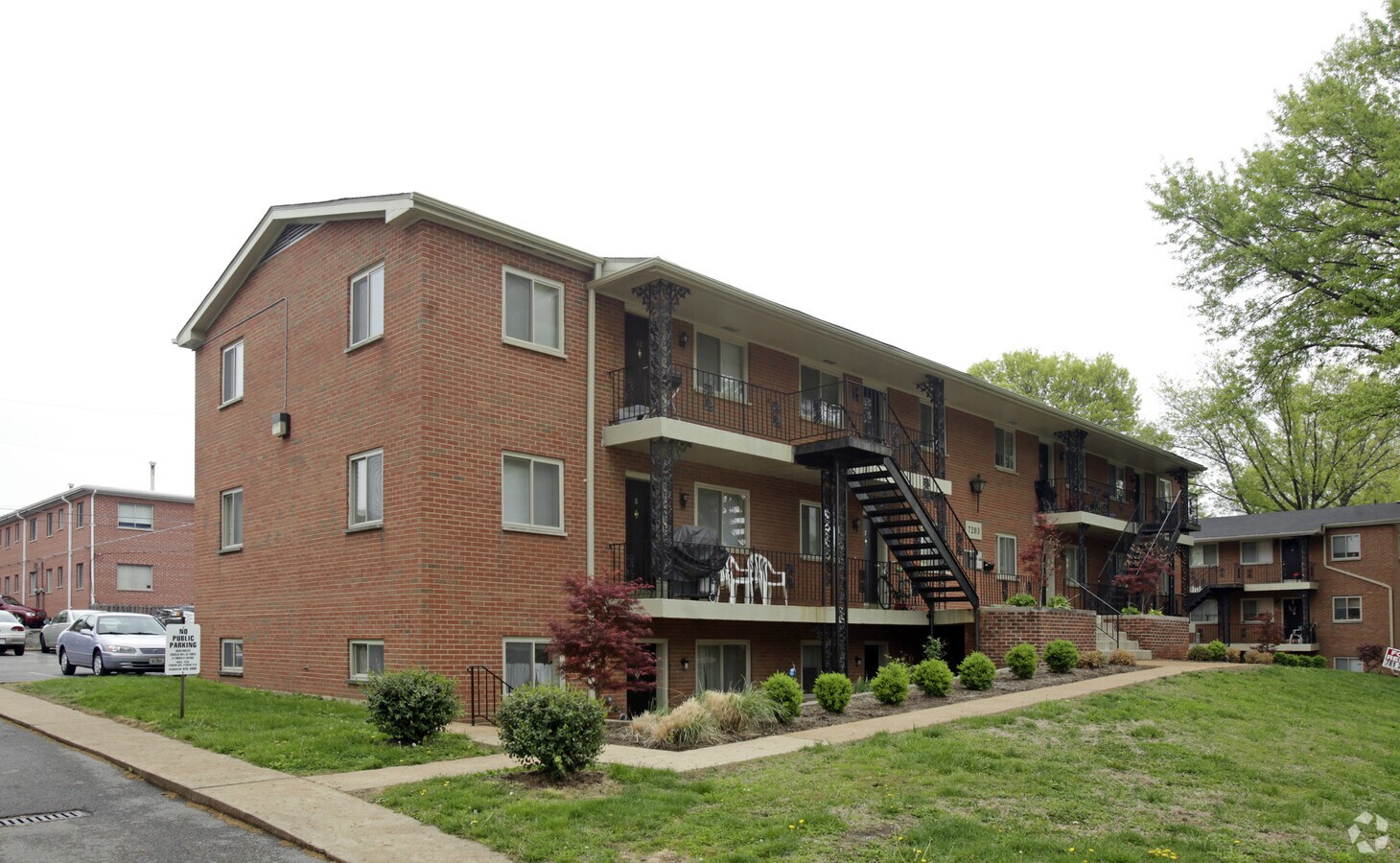 Photo - 7201-7205 Sarah St