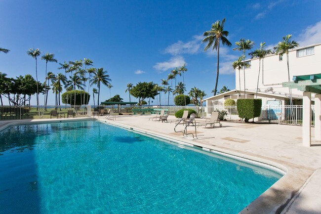 1/1 Makaha Surfsdie $1,500.00 - 1/1 Makaha Surfsdie $1,500.00 Condo