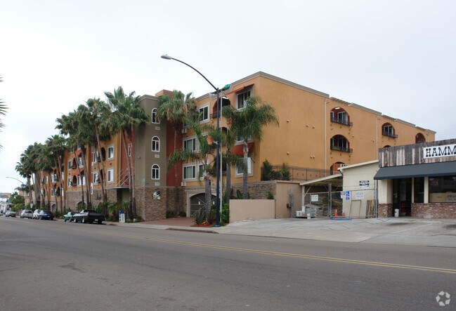 Photo - Pacific Shores Apartments