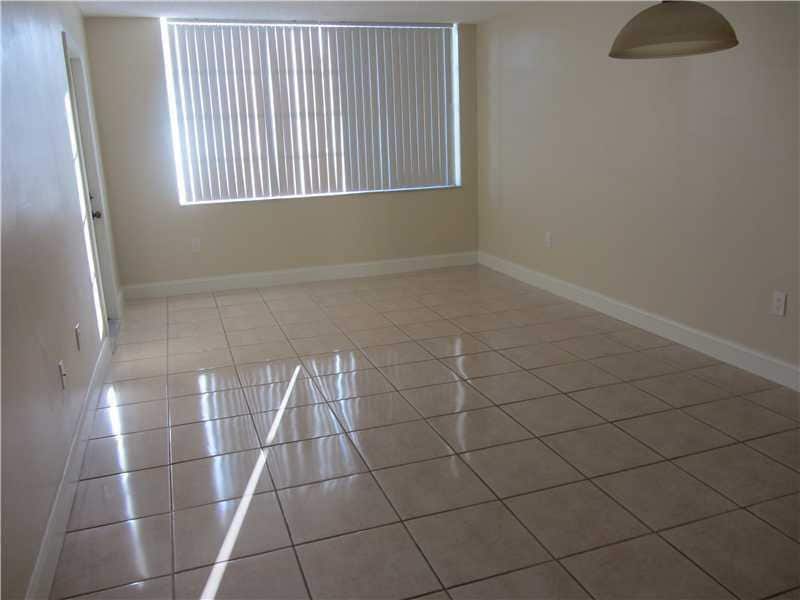 Photo - 9410 Tangerine Pl Unit 105