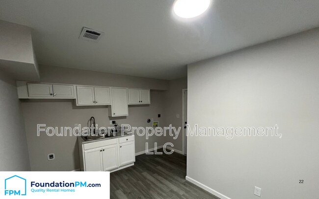 Photo - 4911 Shayne Cove