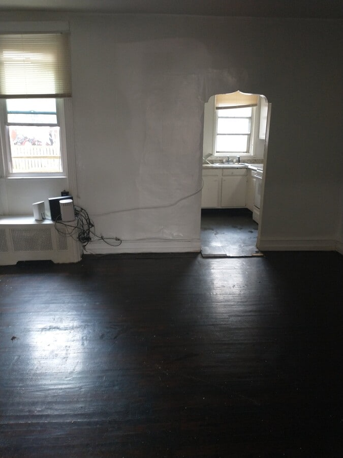 Photo - 874 Granite St