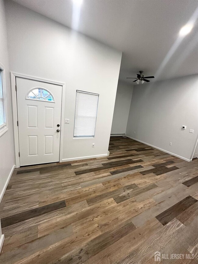 Photo - 55 Cutters Dock Rd Unidad B