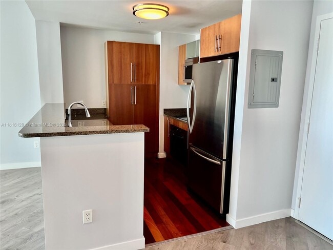 Photo - 300 S Biscayne Blvd Unidad 2705