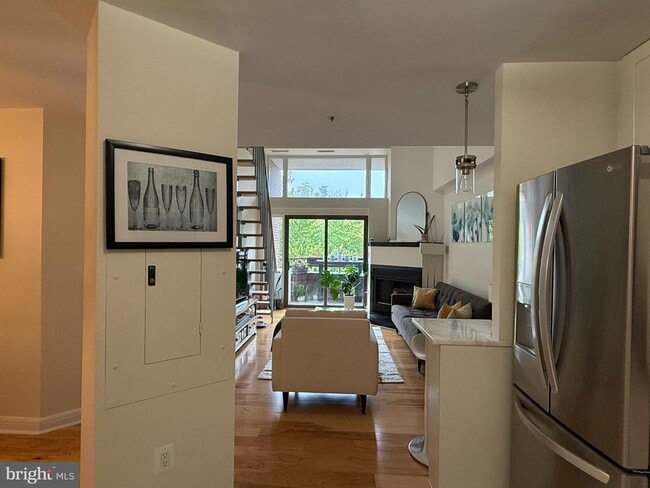 Photo - 5300 43rd St NW Unit 201