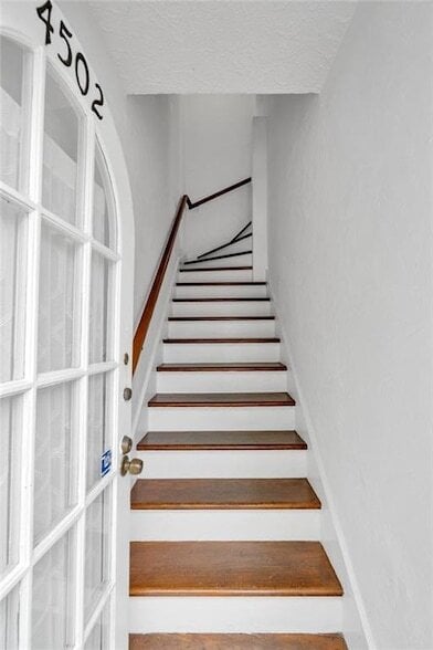 Photo - 4502 Pitt St