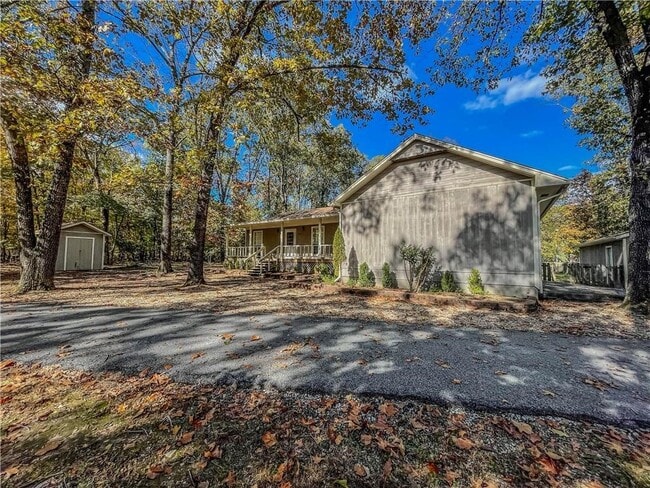 Building Photo - 13676 Cardinal Cir