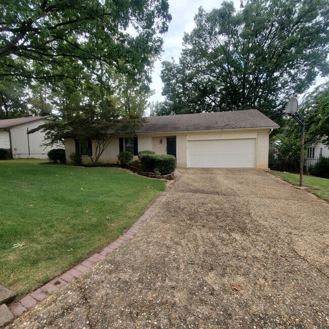 Photo - Call Jeff and Tonia Rollins at (501)626-9917