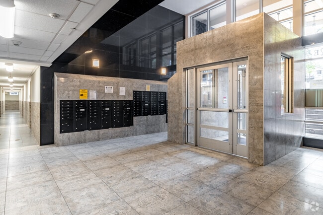 Photo - The Astra - Income Restricted Apartamentos