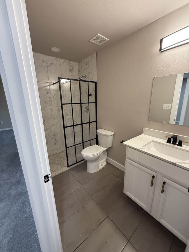 Building Photo - Charming 3-Bedroom Home for Rent in East A...
