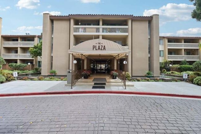 Photo - 1855 Diamond St Unidad 5-213