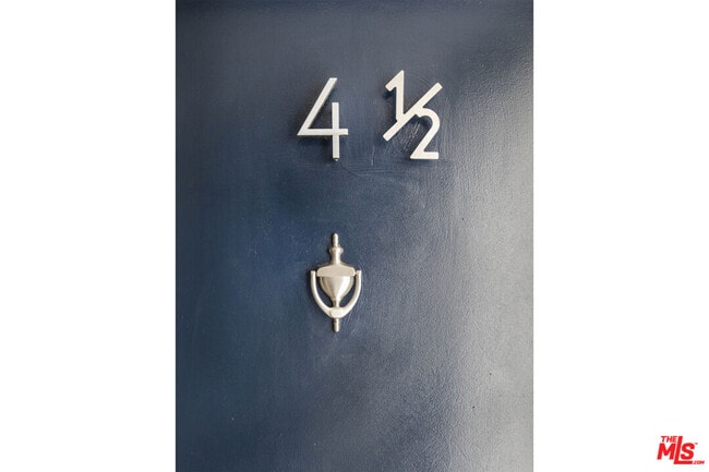 Photo - 925 N Curson Ave Unidad 4 1/2