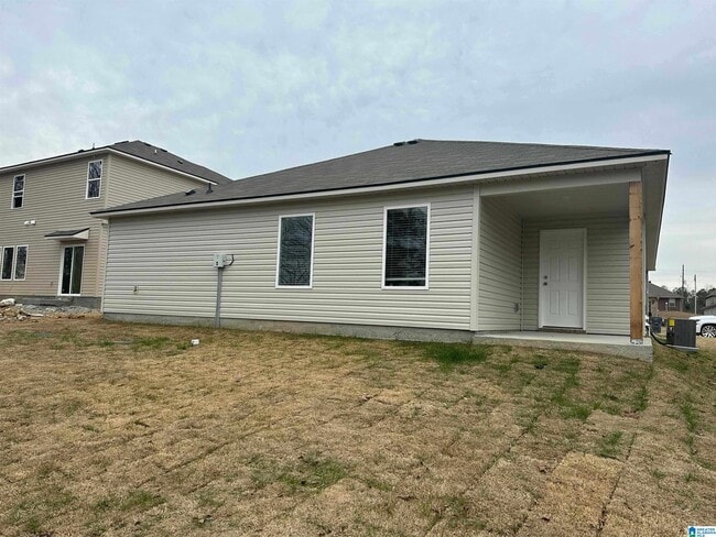 Photo - 140 Andrew Ln