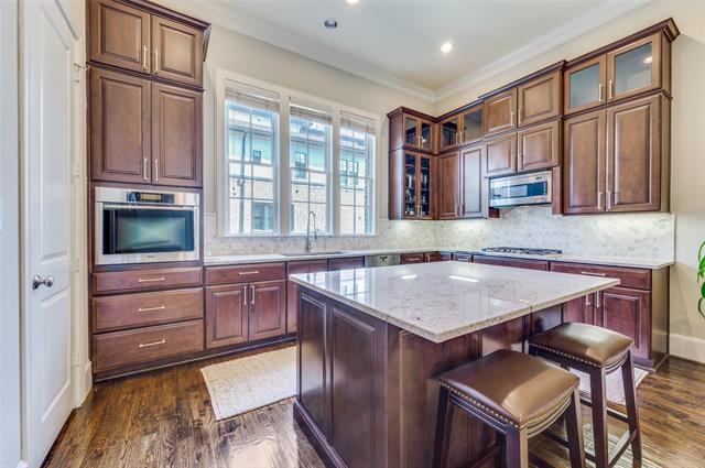 Photo - 743 Will Rice Ave