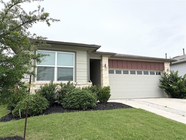 Building Photo - 13704 Zuhause Dr