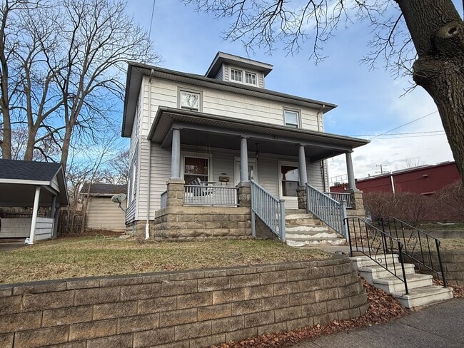 Building Photo - Spacious Historical Three-Bedroom Home with Classic Character- NEW FLOORING