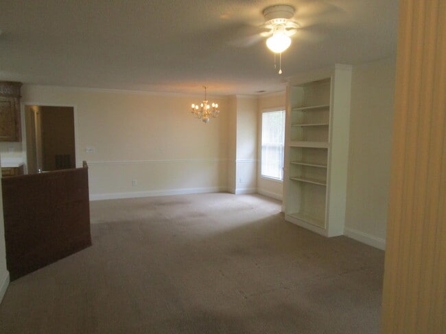 Photo - 1045 Cutleaf Dr