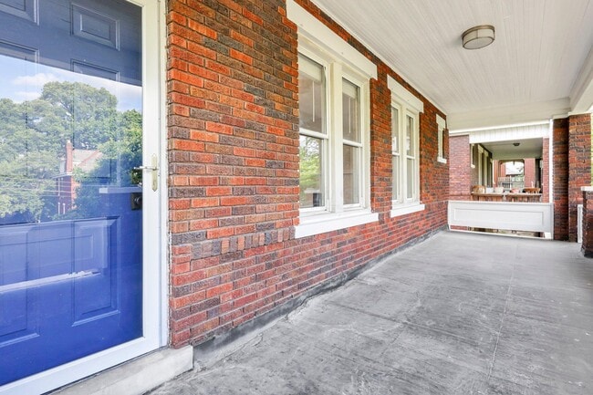 Photo - 29 Winner Ave Unit 27