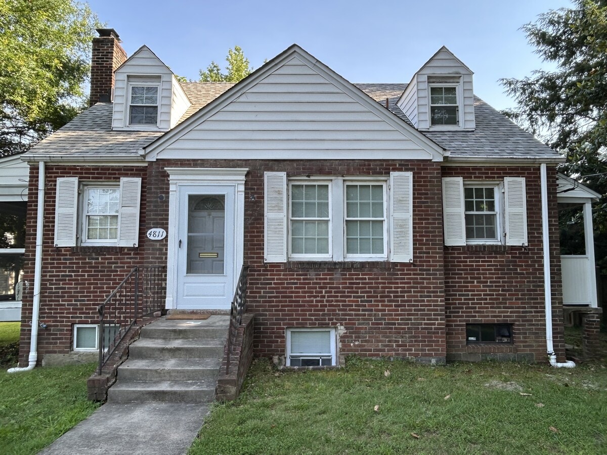 Photo - 4811 Calvert Rd House