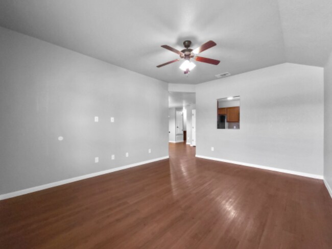 Photo - 4415 Brutus Ln Unit B