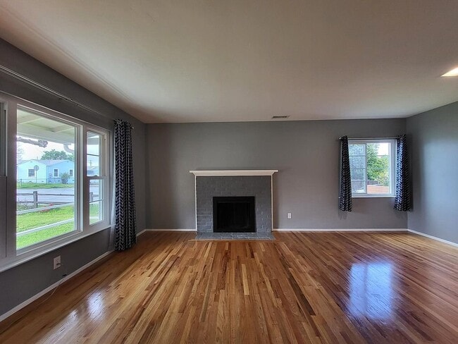 Photo - 7438 Ohio Pl