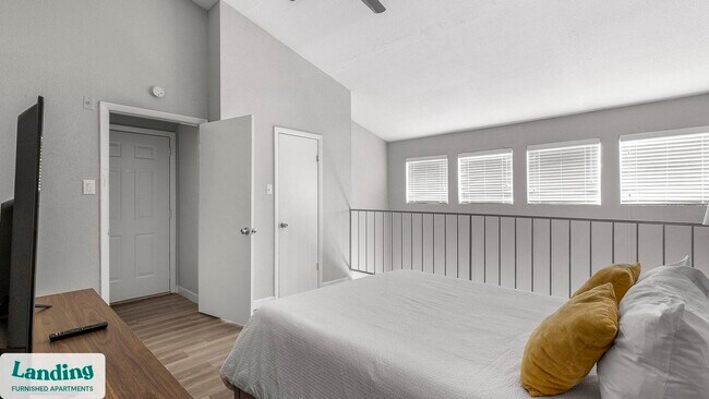 Photo - 5301 Overton Ridge Blvd Unit 1018