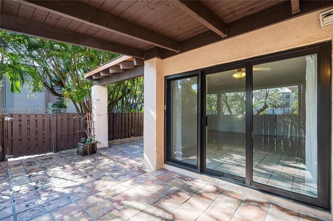 Photo - 495 W Park Dr Unit 101