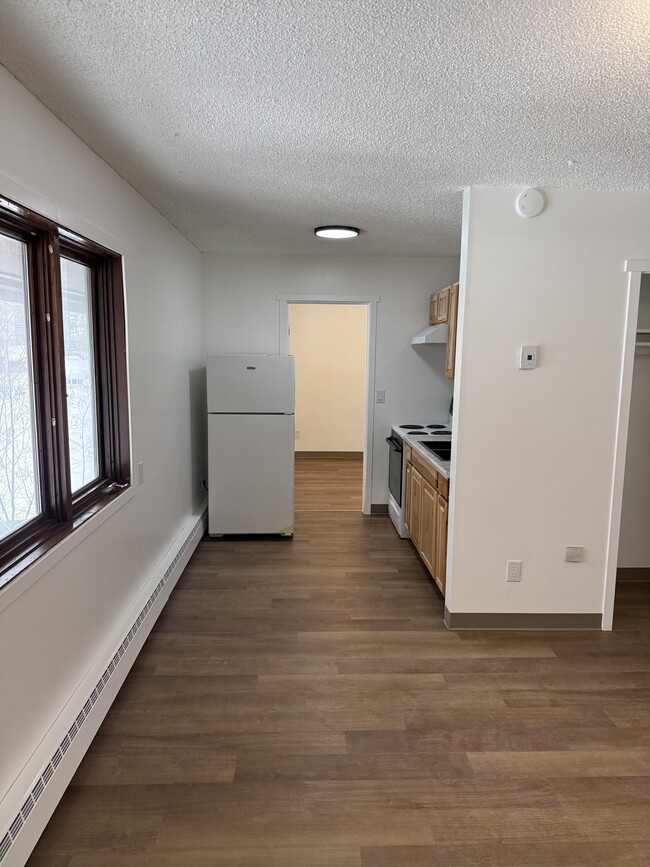 Photo - 401 Slater St Unit 7