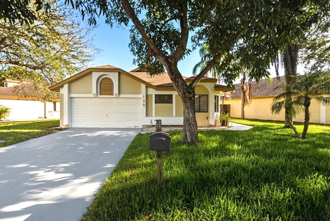 Building Photo - 138 Colly Way