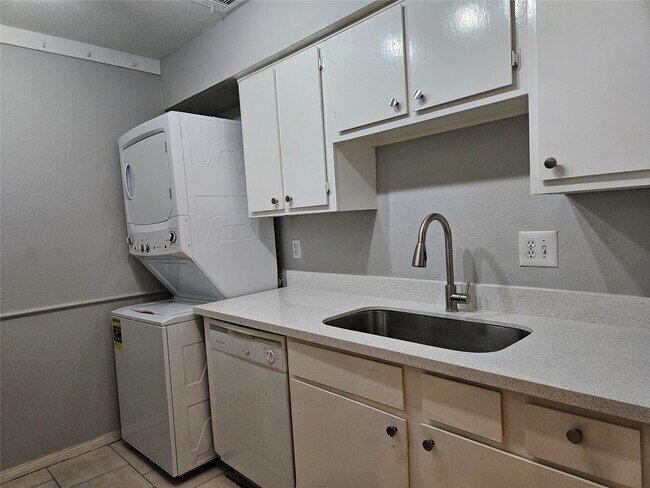 Photo - 5711 Sugar Hill Dr