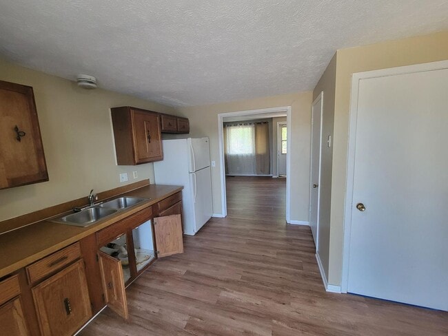 2526/2532 3rd Ave