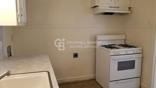 Photo - 2210 28th St